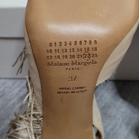 Maison Margiela Fringed Crepe & Suede Slingback Peep Toe Stiletto Pumps NEW 37 - Picture 8 of 11